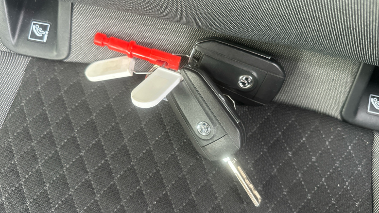 Vauxhall Grandland 1.2 Turbo SRi 5dr Petrol Hatchback